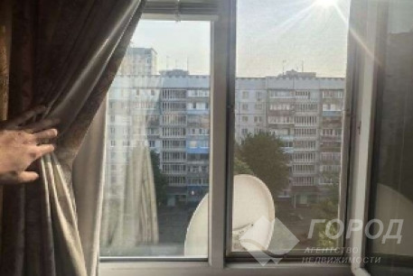 Продам 2-х кімнатну квартиру, Рогань, Код: 812571/1