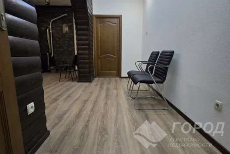 Продам 2-х кімнатну квартиру, Центр, Исторический Музей метро, Код: 812573/2