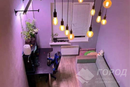 Продам гостинку, Гагарина проспект, Защитников Украины метро (Площадь Восстания), Код: 812574/1