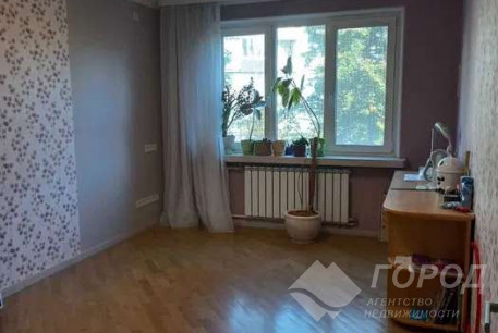 Продам 3-х кімнатну квартиру, Гагарина проспект, Метростроителей метро, Код: 812614/1