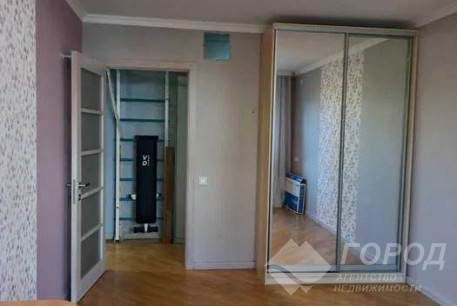 Продам 3-х кімнатну квартиру, Гагарина проспект, Метростроителей метро, Код: 812614/1