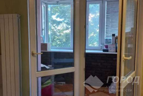 Продам 3-х кімнатну квартиру, Гагарина проспект, Метростроителей метро, Код: 812614/1