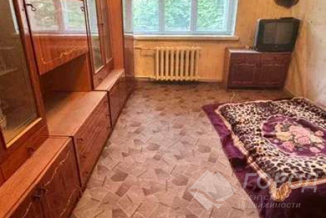 Продам гостинку, Центр, Ярослава Мудрого пл., Код: 812619/2