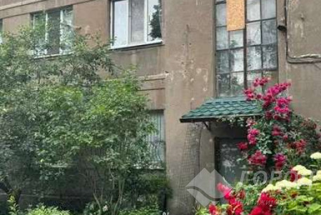 Продам гостинку, Центр, Ярослава Мудрого пл., Код: 812619/2