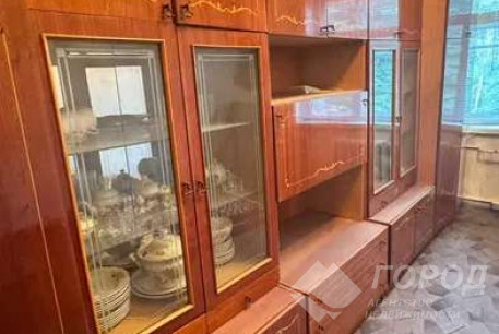 Продам гостинку, Центр, Ярослава Мудрого пл., Код: 812619/2