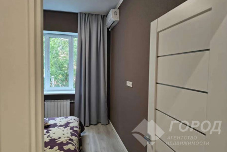 Продам 3-х кімнатну квартиру, Сосновая Горка, Научная метро, Код: 812620/1