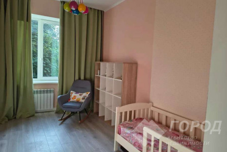 Продам 3-х кімнатну квартиру, Сосновая Горка, Научная метро, Код: 812620/1