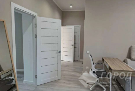 Продам 3-х кімнатну квартиру, Сосновая Горка, Научная метро, Код: 812620/1