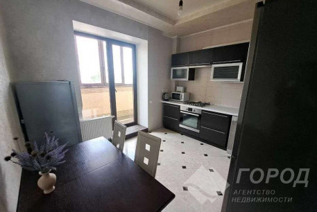 Продам 1-кімнатну квартиру, Жуковского, Код: 812649/1