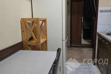 Продам 2-х кімнатну квартиру, Центр, Площадь Конституции метро (Советская), Код: 812679/1