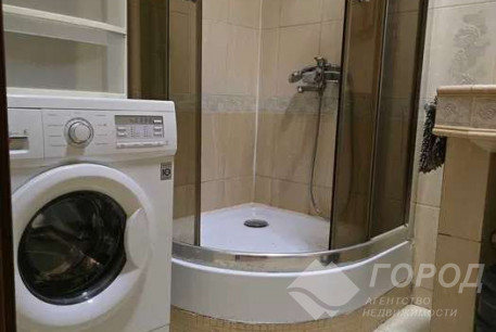 Продам 2-х кімнатну квартиру, Центр, Площадь Конституции метро (Советская), Код: 812679/1