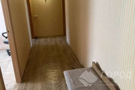 Сдам 3-х кімнатну квартиру, Гагарина проспект, Спортивная метро, Код: 812693/1