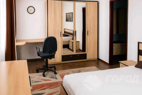 Продам 1-кімнатну квартиру, Новые дома, Маршала Жукова метро (Дворец спорта), Код: 812712/1