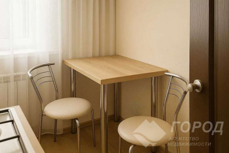 Продам 1-кімнатну квартиру, Новые дома, Маршала Жукова метро (Дворец спорта), Код: 812712/1