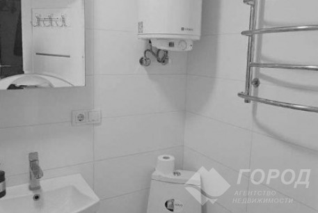 Продам 1-кімнатну квартиру, Гагарина проспект, Защитников Украины метро (Площадь Восстания), Код: 812726/1