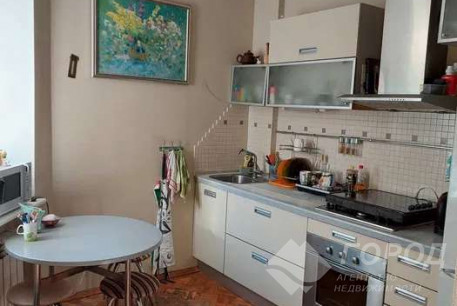 Продам 4-х кімнатну квартиру, Центр, Архитектора Бекетова метро, Код: 812728/1