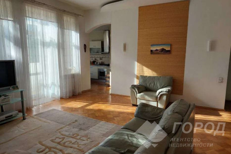 Продам 4-х кімнатну квартиру, Центр, Архитектора Бекетова метро, Код: 812728/1