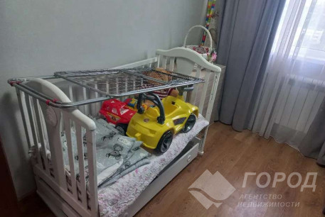 Продам 4-х кімнатну квартиру, Салтовка, Код: 812737/1