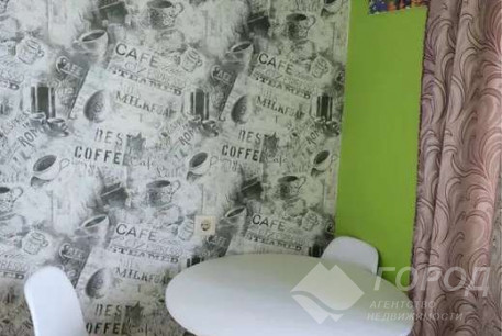 Продам 3-х кімнатну квартиру, Одесская, Зерновая ост., Код: 812765/1