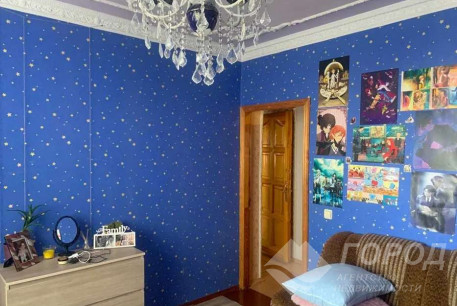 Продам 4-х кімнатну квартиру, Одесская, Код: 812790/1