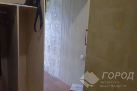 Сдам гостинку, ХТЗ, ХТЗ метро, Код: 812808/1