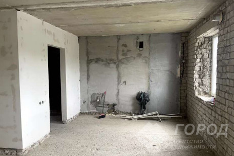 Продам 4-х кімнатну квартиру, Дергачевский р-н, Малая Даниловка, Код: 812813/1