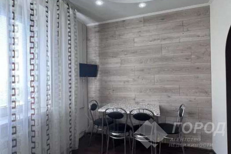 Продам 2-х кімнатну квартиру, Песочин, Надия, Код: 812831/1