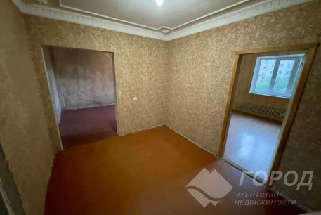 Продам 4-х кімнатну квартиру, Салтовка, Код: 812857/1