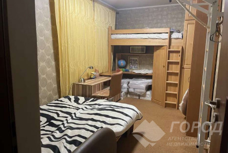 Продам 3-х кімнатну квартиру, Новые дома, Маршала Жукова метро (Дворец спорта), Код: 812865/1