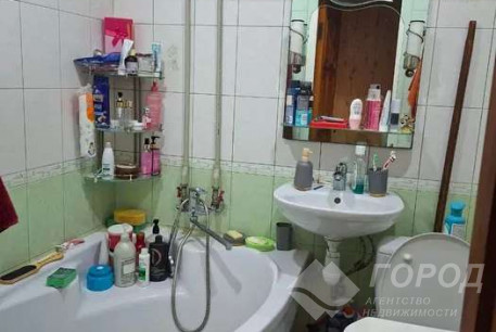 Продам 2-х кімнатну квартиру, Одесская, Код: 812888/1