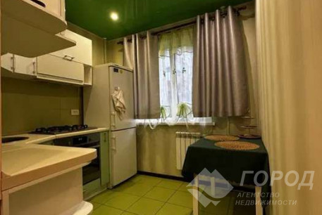 Продам 2-х кімнатну квартиру, ХТЗ, Код: 812922/1