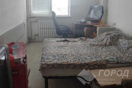 Продам 2-х кімнатну квартиру, ХТЗ, ХТЗ метро, Код: 812930/1