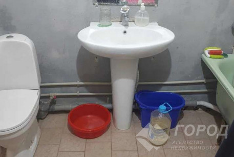 Продам 2-х кімнатну квартиру, ХТЗ, ХТЗ метро, Код: 812930/1