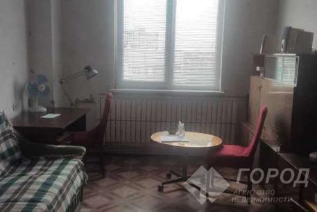 Продам 2-х кімнатну квартиру, ХТЗ, ХТЗ метро, Код: 812930/1
