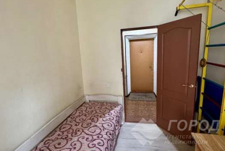 Продам 2-х кімнатну квартиру, ХТЗ, ХТЗ метро, Код: 812968/2