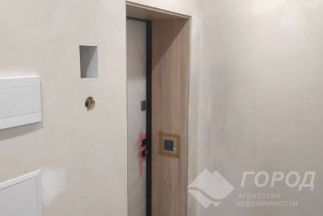 Продам 2-х кімнатну квартиру, Алексеевка, Код: 812996/1