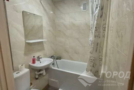 Сдам 2-х кімнатну квартиру, Новые дома, Коммунальный рынок, Код: 813020/2