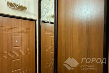 Сдам гостинку, ХТЗ, ХТЗ метро, Код: 813026/1