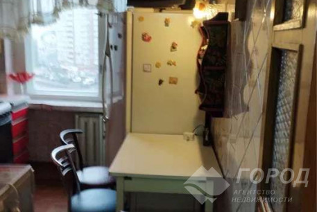 Продам 3-х кімнатну квартиру, Гагарина проспект, Проспект Гагарина метро, Код: 813040/1