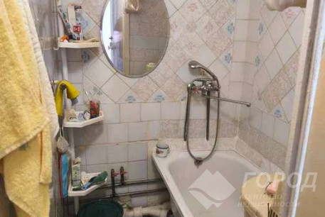 Продам 3-х кімнатну квартиру, Рогань, Роганский ж/м, Код: 813053/1