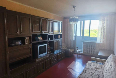 Продам 3-х кімнатну квартиру, Рогань, Роганский ж/м, Код: 813053/1