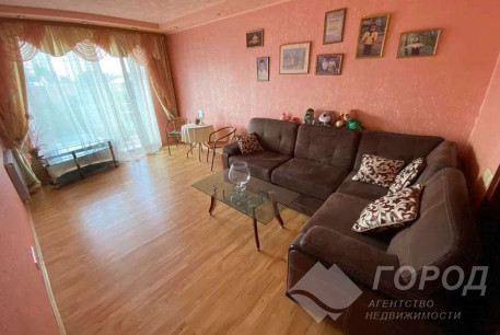 Продам 2-х кімнатну квартиру, Центр, Код: 813054/1