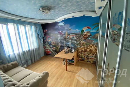 Продам 2-х кімнатну квартиру, Центр, Код: 813054/1