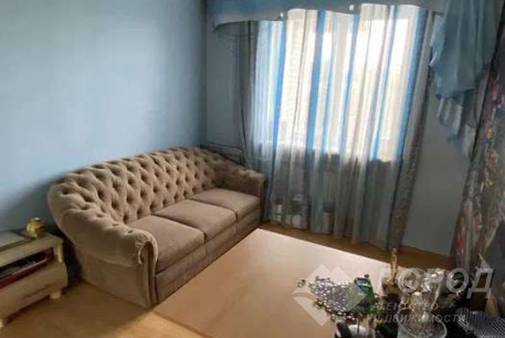 Продам 2-х кімнатну квартиру, Центр, Код: 813054/1