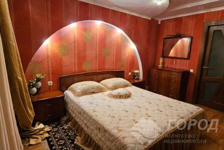 Продам 3-х кімнатну квартиру, Сосновая Горка, Научная метро, Код: 813082/1