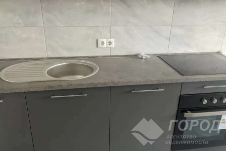 Продам 1-кімнатну квартиру в новобудові, ХТЗ, ХТЗ метро, Код: 813142/1