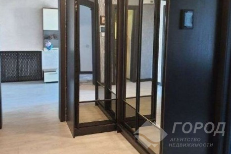 Продам 4-х кімнатну квартиру, Шишковка, Код: 813162/1