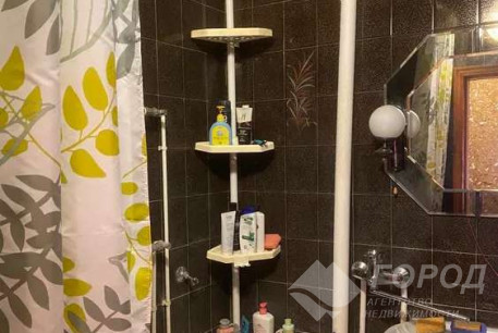 Продам 4-х кімнатну квартиру, , Код: 813171/1