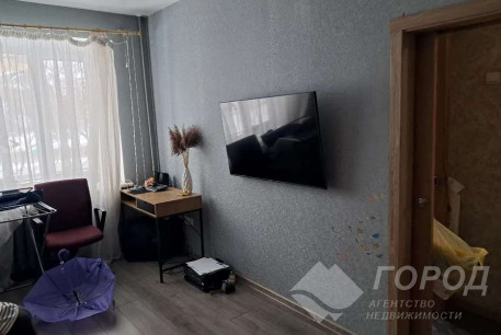 Продам 2-х кімнатну квартиру, Центральный рынок, Южный вокзал метро, Код: 813175/1