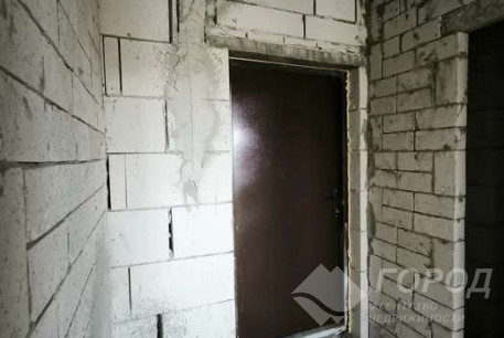 Продам 1-кімнатну квартиру в новобудові, ХТЗ, ХТЗ метро, Код: 813206/1